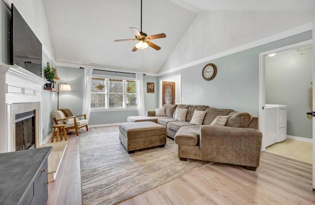 Sawgrass Cottage 3BR w Deck
