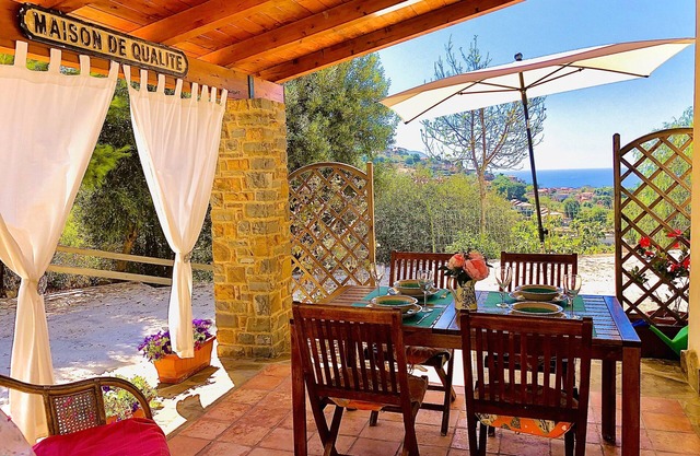 PANORAMISCHES HAUS 5 'VOM MEER