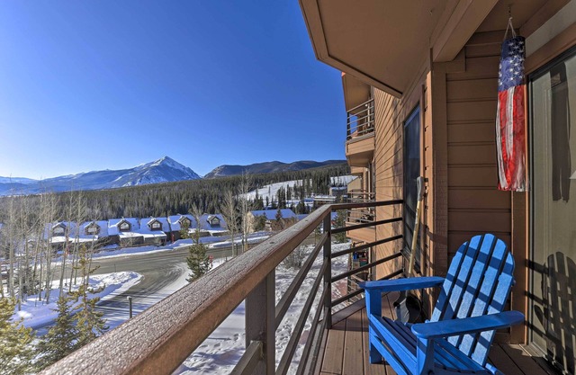 NEU! Hervorragende Buffalo Village Condo w / Ten Mile Views