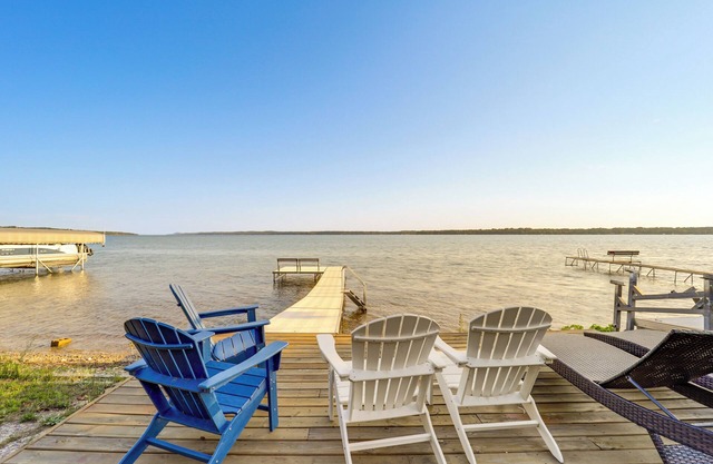 Scenic Cottage w/ Private Dock on Torch Lake