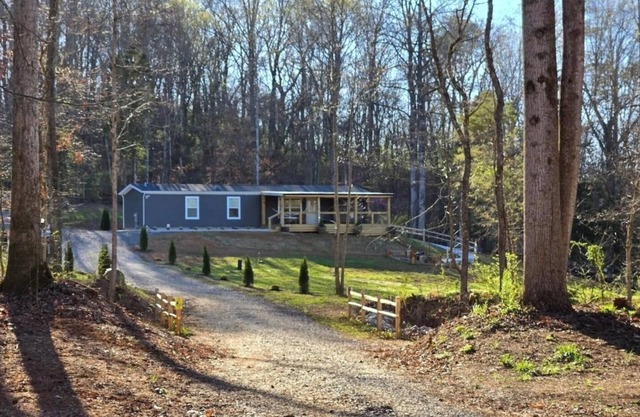 Scenic Greenback-New Country House near Maryville/Lenoir/Airport/Smoky Mountains