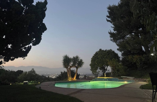 Scenic LA Hillside Stay – City, Mountain & Pool Views Between Hollywood & Disney