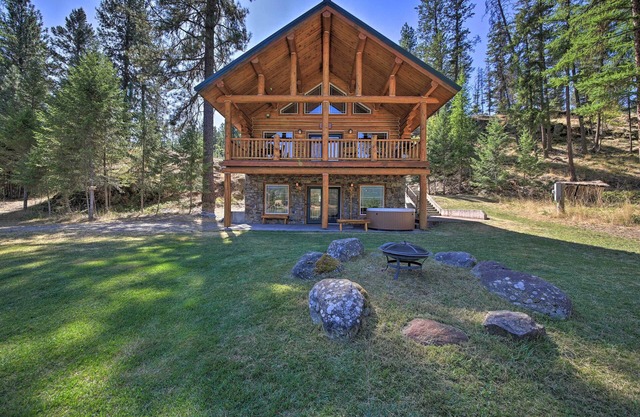 Scenic Riverfront Retreat w/ Hot Tub & Kayaks!