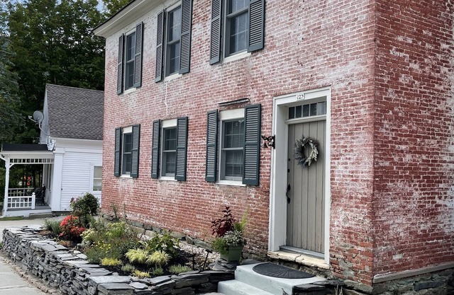 School Brick House is the perfect location for a vacation