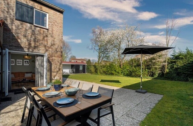 Schouwse duin 27 Ferienhaus mit großem Garten und viel Gemütlichkeit