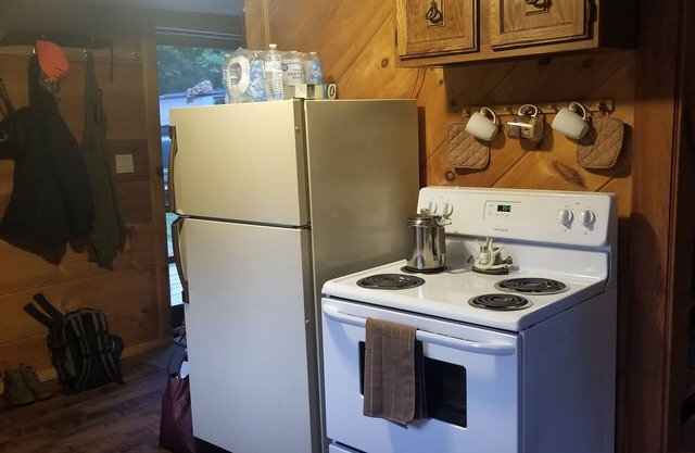 Scott Camp Cottage - BaseCamp for Hunters! Entire Cottage in Springfield ME