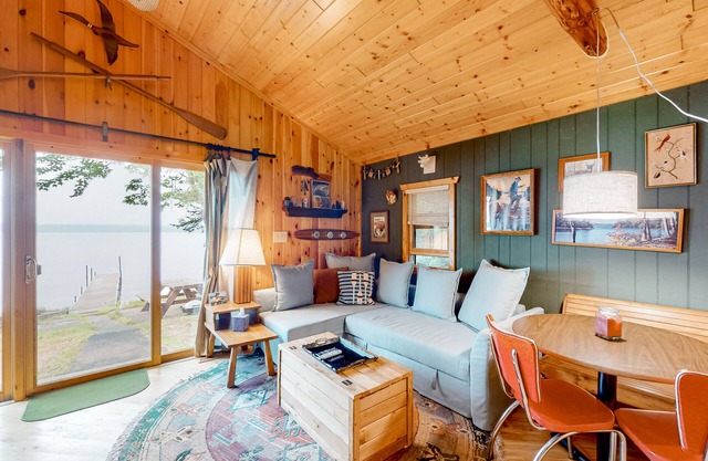 Scott's Twin Lakes Resort | Cabin in Conover with excellent fishing & swimming