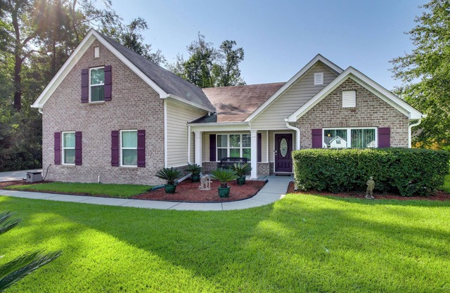 Rincon Home w/ Game Room, 18 Mi to Savannah!