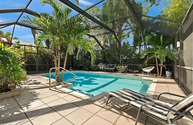 Screened Pool Paradise – Just Minutes from Beach