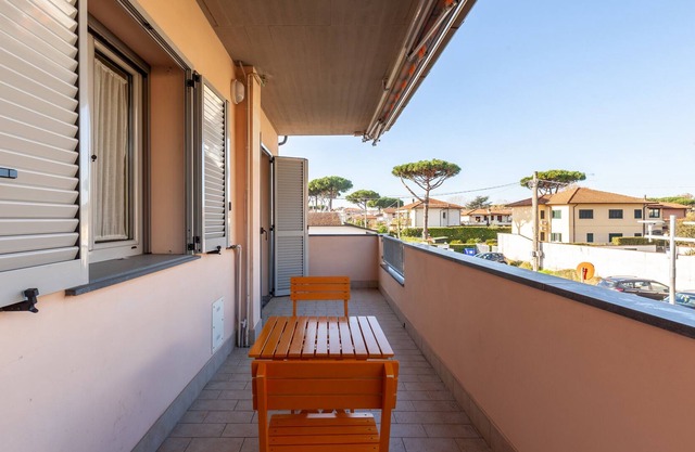 "Sea apartment with mountain view, terrace and Wi-Fi