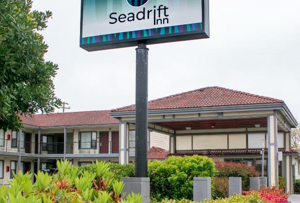 Sea Drift Inn