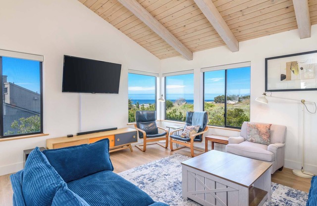 Sea Drifter – Stunning Home for 6 in Sea Ranch