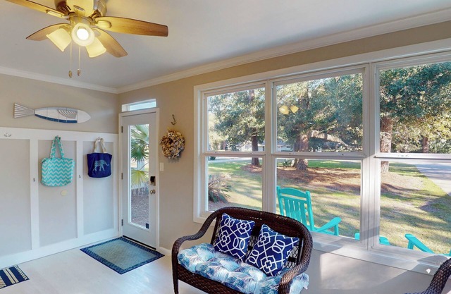 SEA HAVEN DUPLEX A 2 bedrooms, 2 bathrooms