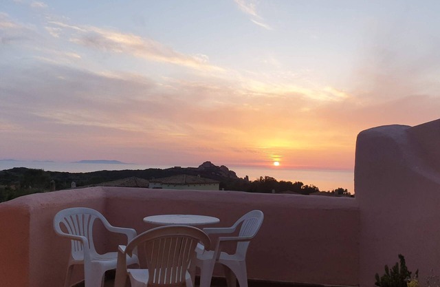 Panoramablick auf das Meer Sonnenuntergänge 7 Minuten zu Fuß zum Strand