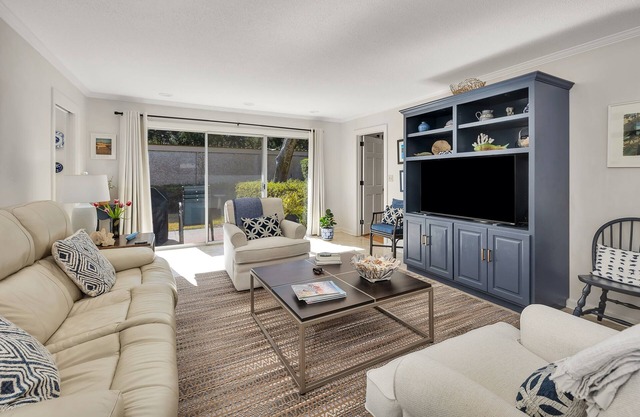 Sea Palms Colony - 2 bed/2 bath ground level condo