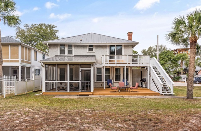 Das Sea Side Inn liegt nur wenige Schritte vom Eingang zum Coast Guard Beach am East Beach entfernt