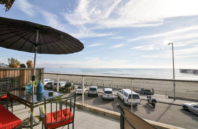 Exklusive Oceanfront Cayucos Loft! Erstaunliche Aussichten.