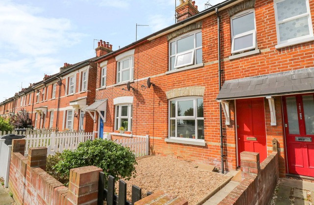 119 Hadleigh Road, FRINTON-ON-SEA