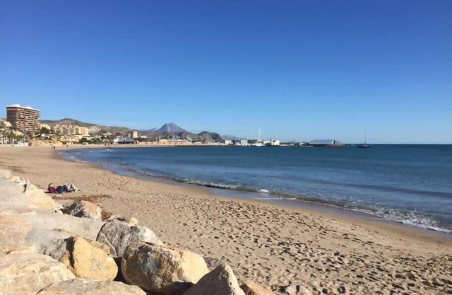 Sea view duplex El Campello