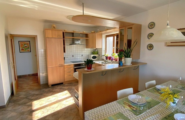 Schönes Haus mit Meerblick