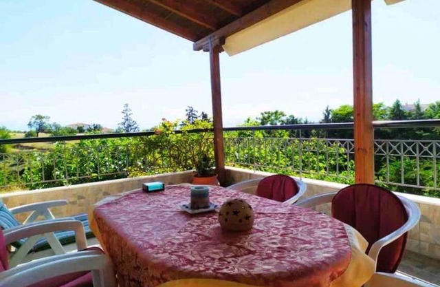 SEA VIEW MAISONETTE Netflix