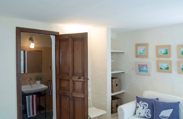 Studio-Apartment mit Meerblick, nur 30 Meter vom Strand entfernt