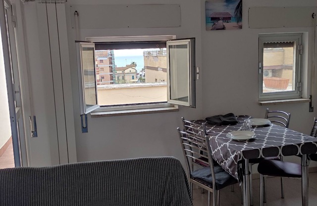 Sea view terrace 300 meters from the beach... and for the winter the fireplace.....