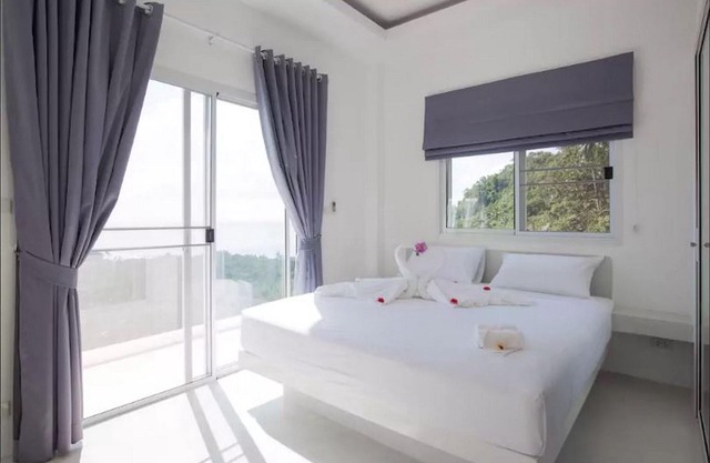 Meerblick Villa 4 Zimmer im Herzen der Kokoshain und nicht zu übersehen.