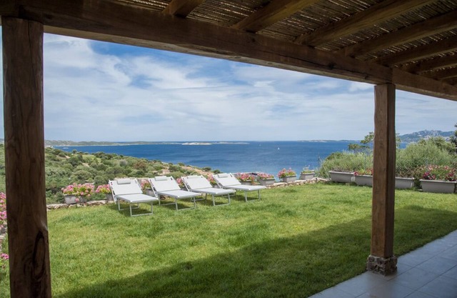 Meerblick Villa vor Caprera - 8 Personen