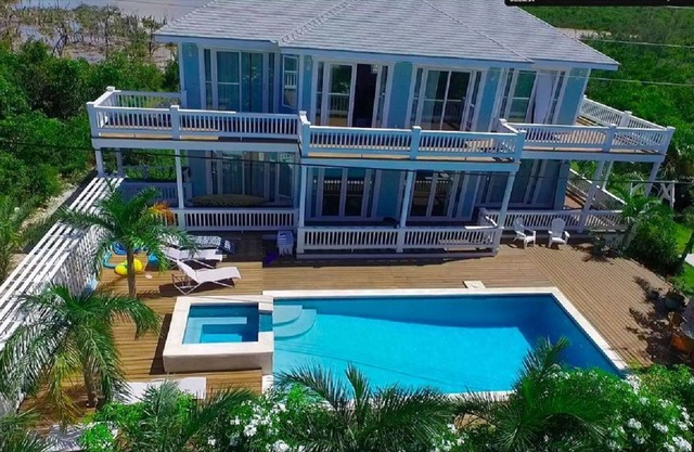Sea Walk by Eleuthera Vacation Rentals