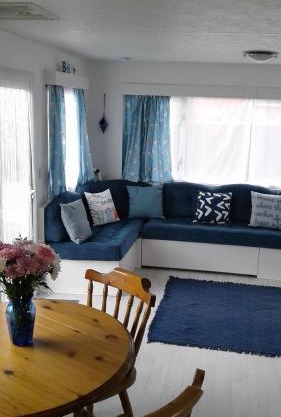 Seabreeze caravan