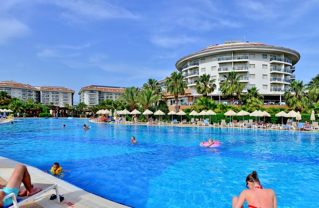 Seaden Sea World Resort & Spa