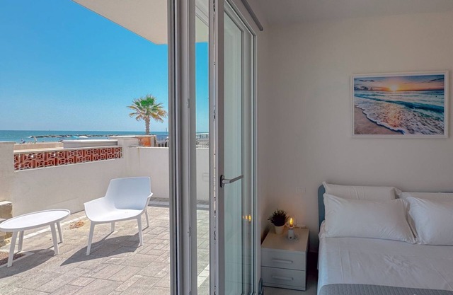 Seafront & private parking