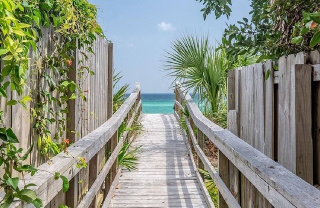 Seagrove Beach |Southside of 30A |Spa Pool