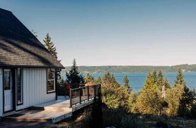 Seal Rock Beach Upper House