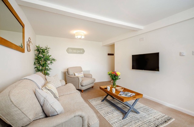 2 bedroom accommodation in Llanddulas
