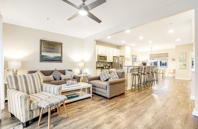 Seaside Village Townhouse w/Private W/D, Shared Pool, WiFi, AC - Soak Up The Sun