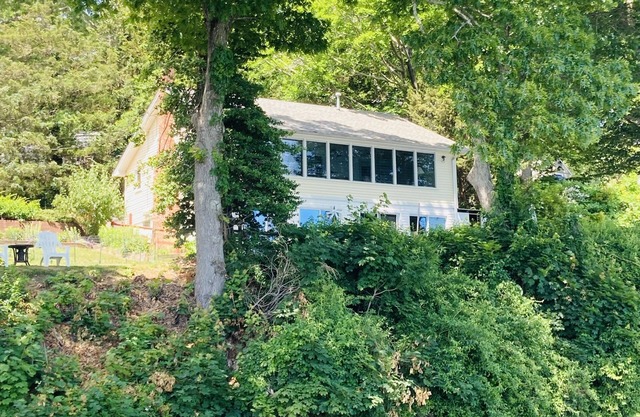 Waterfront Home w/Stunning Views & Private Beach & Dock