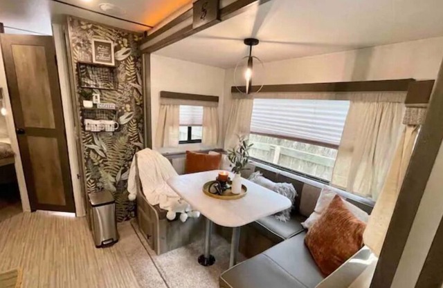 Seasonally decorated, cozy + inviting city camping!