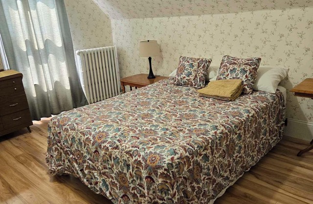 Seaspray Retreat, old world charm, modern conveniences.