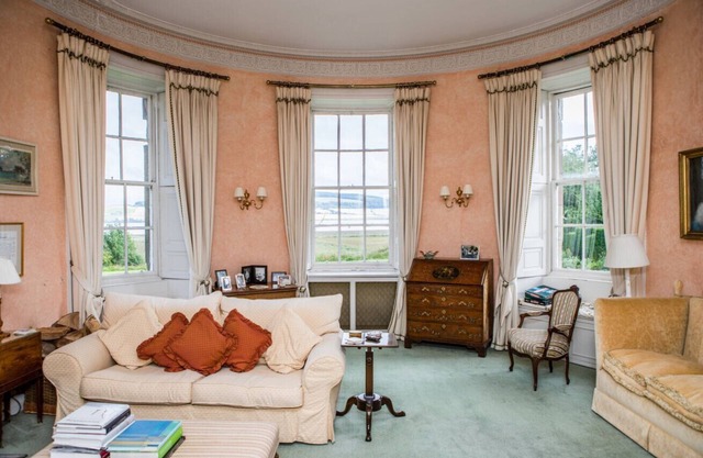 Seasyde House - The Admiral Duncan Room