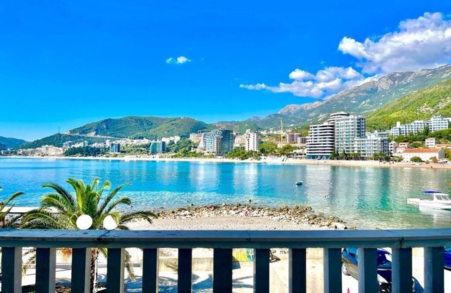 Seaview Apartments Rafailovici