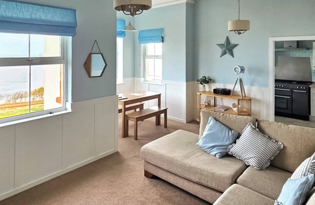 2 bedroom accommodation in Llanddulas
