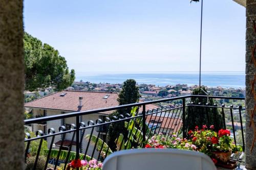 Seaview - Deluxe apartment - Billiard - Pool in July and August - AC in the Bedrooms