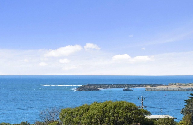 SEAVIEW OF SEAVIEW - AUSSERGEWÖHNLICH & GERÄTIG MIT SENSATIONALEN ANSICHTEN