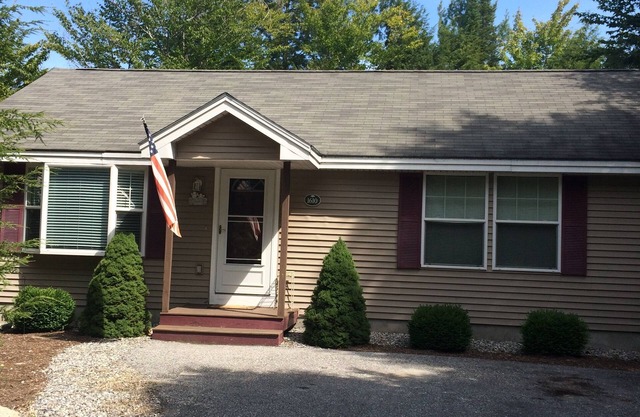 Sebago Lake - Point Sebago 2 bedroom home