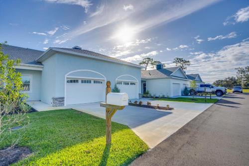 Sebring Retreat with Direct Golf Course Access!