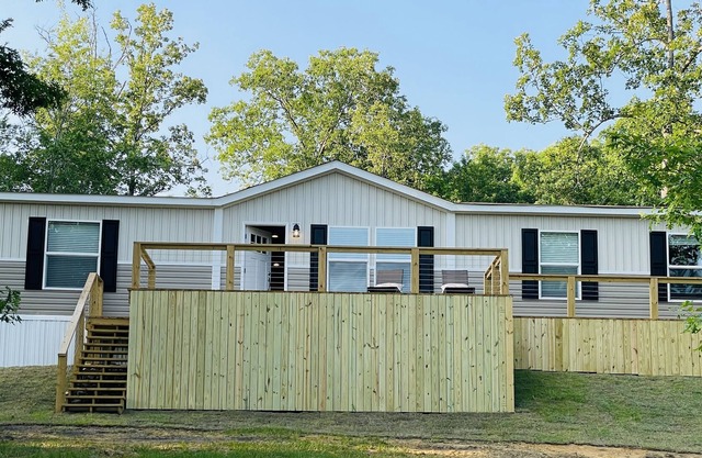Secluded 3 BR 2BA lakefront home with private dock, fire pit and lake views!
