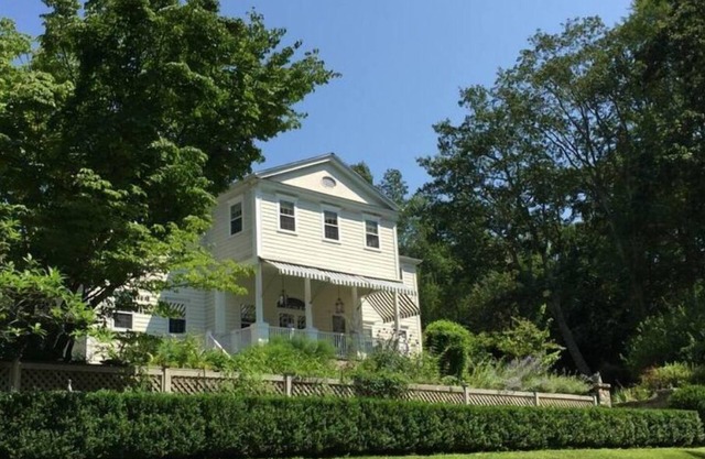 Secluded 4BR Estate w/ Pool, Gardens & Trails, Bedford/Pound Ridge, NY