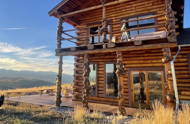 Secluded back country cabin-snowmobile access